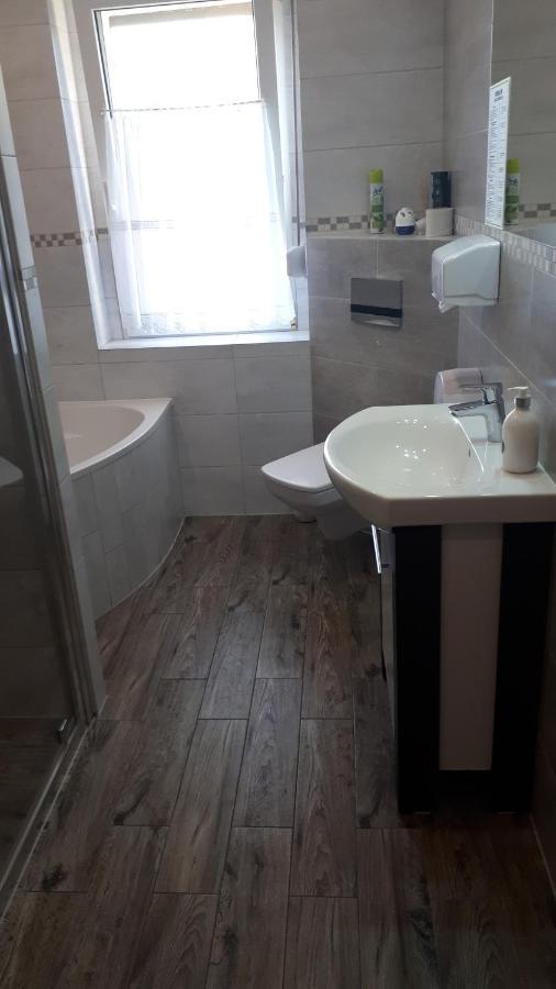 Taniespanie Rokietnica Rokietnica  Esterno foto